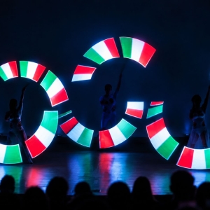 Spettacolo luminoso LED con visual della bandiera italiana