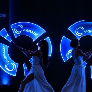 Show LED con logo aziendale per eventi corporate e presentazioni di brand